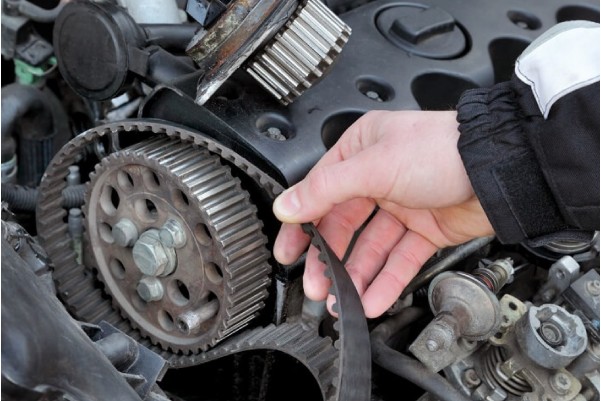 Quand faut-il changer sa courroie de distribution sur son auto 